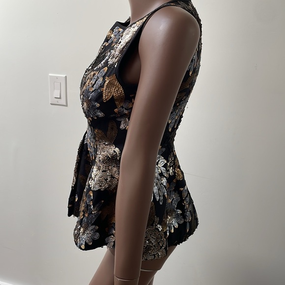 Keepsake The Label Wonderwall Sequined Peplum Top Sleeveless Black Gold Small S - Picture 7 of 11